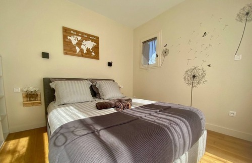 Birac-sur-Trec House | 4 * gîte with swimming pool on the slopes