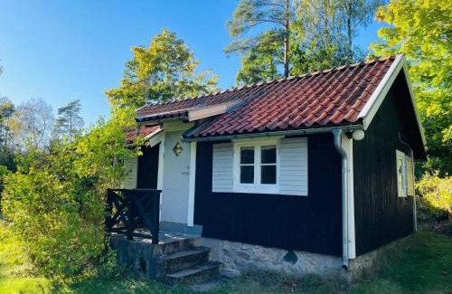 Svarvaremala House | 4 person holiday home in HALLABRO-By Traum