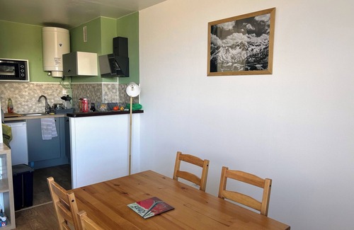 Cadeilhan-Trachere Apartment | 4-person studio at Pla d'Adet