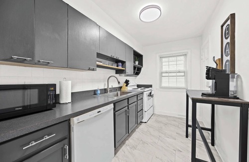 Audubon Apartment | 4 Spacious Units Close to Downtown & Expo Center