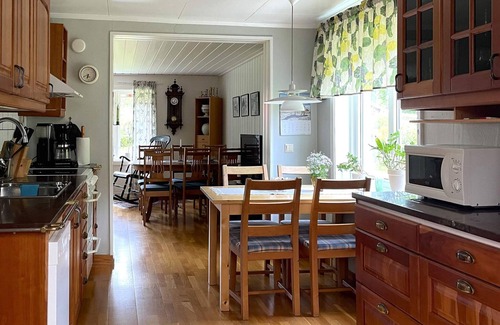 Mariestad Municipality House | 4 star holiday home in Torsö
