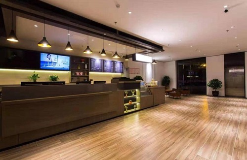 Weiyang Hotel | 40 m² Hotel ∙ 2 guests