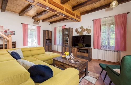 Brod Moravice House | 400 m² House ∙ 3 bedrooms ∙ 6 guests