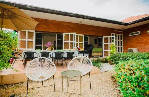 Songkhla House | 400 m² House ∙ 3 bedrooms ∙ 6 guests