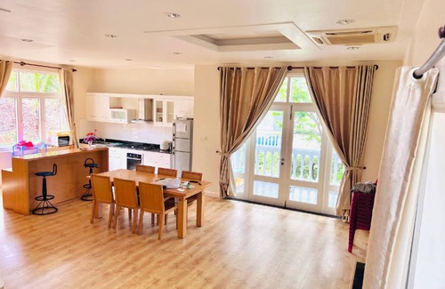 Phu Hai Beach Resort | 400 m² Resort ∙ 5 bedrooms ∙ 12 guests