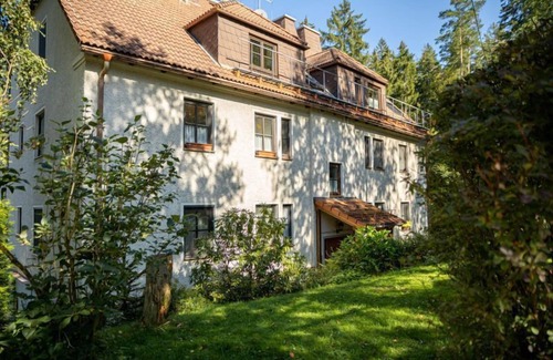 Weissenstadt Apartment | 40qm-große Ferienwohnung im 1. Stock
