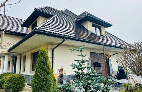 Niedzica Villa | 430 m² Villa ∙ 3 bedrooms ∙ 10 guests