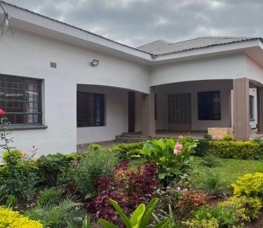 Lilongwe Bed & Breakfast | 47 The Heights, Area 47, Sector 1, Lilongwe