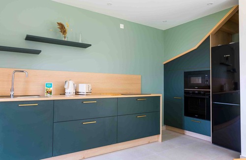 Trevignon Ski Chalet | 490m from the beach, new house for 8