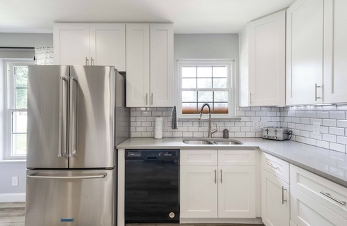 Round Rock House | 4BD Flat, Sleeps 10 - kids playroom w/bunkbed! 🐾 Pets OK, Near Public Pool!