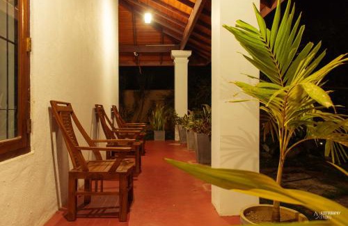 Kundasale Villa | 4BR AC Private Villa Kandy