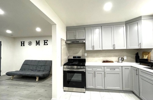 Mission - Garin House | 4BR Retreat Near Garin Park – Scenic Trails, Pet-Friendly, Fast WiFi