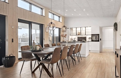 Nørre Hurup House | 5 bedroom lovely home in Hadsund