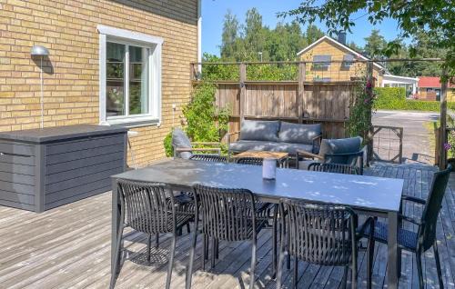 Hanger House | 5 Bedroom Lovely Home In Värnamo
