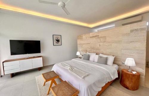 La Iglesia Villa | 5 Bedroom Villa With Daily Housekeeping
