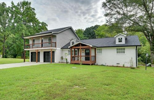 Midway House | 5 Mi to Lake Thom-A-Lex Family-Friendly Retreat