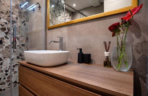 Fiera Apartment | 5 min CityLife District Exclusive Flat