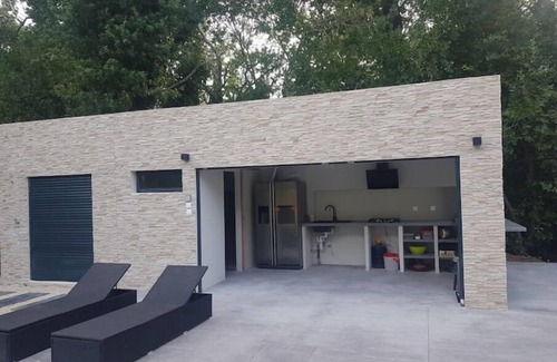 Vedene House | 5 min From Avignon Design House/Loft