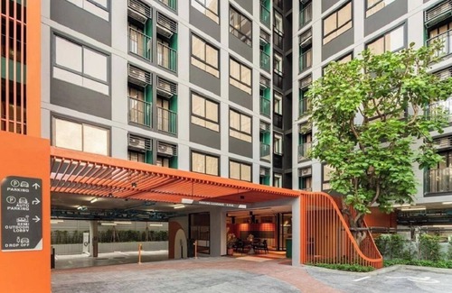 Lat Yao Condo | 5 minutes to Kasetsart University, 20 minutes to Siam Paragon.