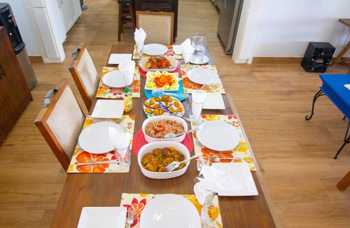 Silver Sands House | 5 minutes walk to the beach! Family-friendly villa with private pool in Trelawny