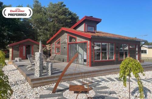 Skummesloevsstrand House | 5 star holiday home in Skummeslövsstrand