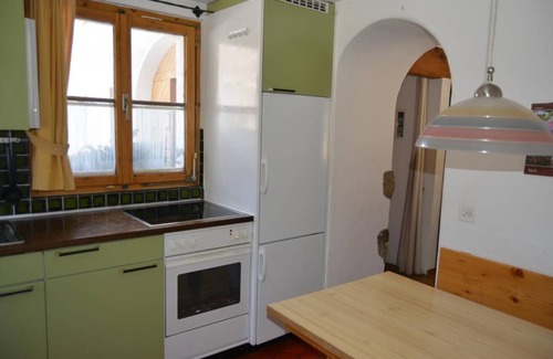 La Punt-Chamues-ch Apartment | 55 m² Apartment ∙ 2 bedrooms ∙ 4 guests