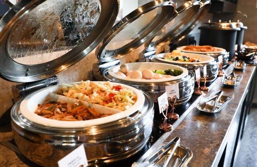 Longhua District Hotel | 55 m² Hotel ∙ 4 guests