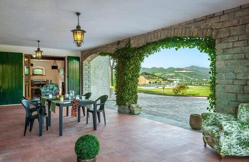 SantʼAngelo in Vado House | 550 m² House ∙ 5 bedrooms ∙ 10 guests
