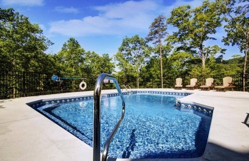 Pigeon Forge Cabin | 557 m² Cabin ∙ 12 bedrooms ∙ 50 guests