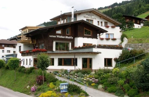 Assling Apartment | 58 m² Apartment ∙ 2 bedrooms ∙ 4 guests
