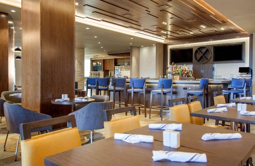 Desert Ridge West Hotel | 59 m² Hotel ∙ 127 guests