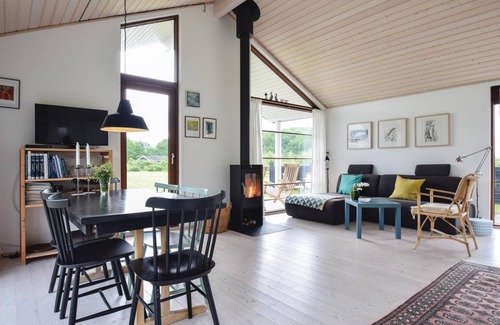 Hov House | 59 m² House ∙ 2 bedrooms ∙ 4 guests