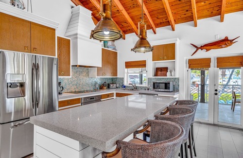 Lime Grove Estates House | 5BR/4.5BA Ocean Views Pool & Hot Tub Dock Kayaks Bikes & More