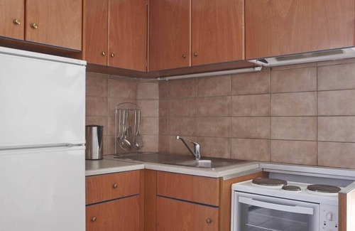 Gaios House | 5BR Villa w/Pool & Sea View near Beach