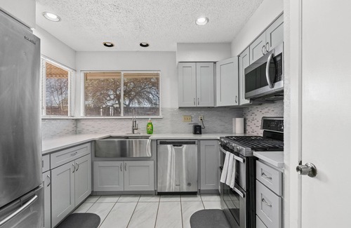 Milwood House | 5min from Apple/Domain & 20min from Downtown Austin!