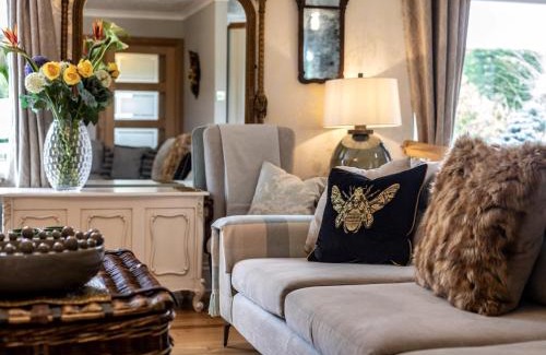 Bideford House | 6 Bed in Buckland Brewer SWOLD
