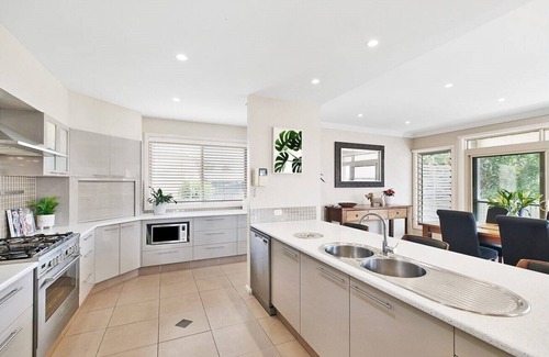 The Entrance North House | 6 Bedroom Beach & Lake Oasis