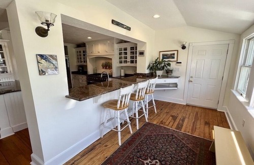 Hyannis House | 6 Bedroom Charmer Close to the Beach RPAM015