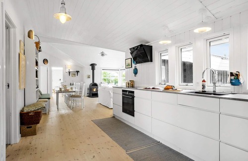 Hasmark Strand House | 6 bedroom cozy home in Otterup
