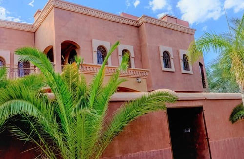 Gueliz Villa | 6 BEDROOM VILLA WITH PRIVATE POOL MARRAKECH