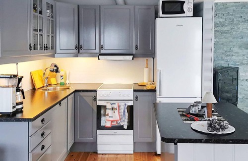 Hadsel House | 6 person holiday home in Tengelfjord