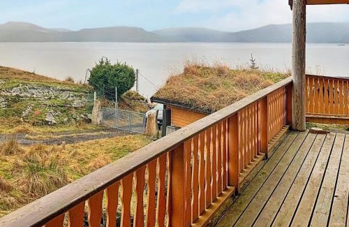 Gulen Municipality House | 6 person holiday home in Brekke