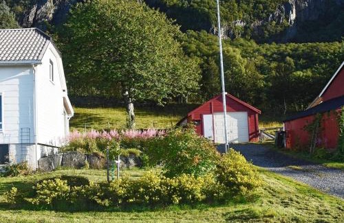 Midsund House | 6 person holiday home in MIDSUND-By Traum