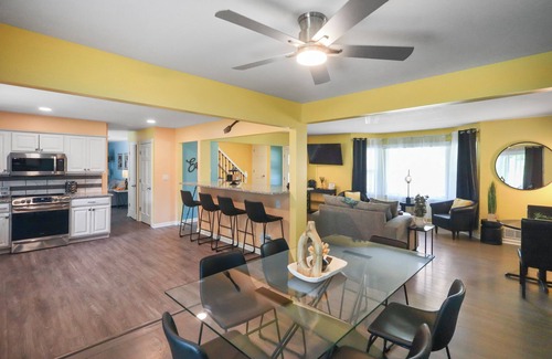 Deer Ridge House | 6 Private bedrooms with desks, 3.5 Bath, 940 Mbps, Patio with Grill