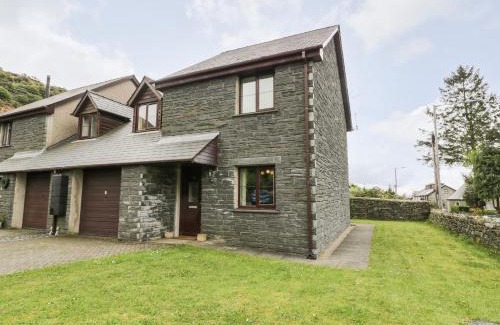 Manod House | 6 Stad Yr Ysgol