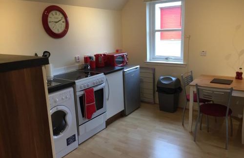 Forres Apartment | 6 Varis Apartments