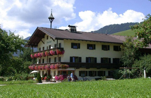 Hinterthiersee Apartment | 60 m² Apartment ∙ 2 bedrooms ∙ 4 guests
