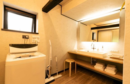 Maibara House | 60 m² House ∙ 2 bedrooms ∙ 8 guests