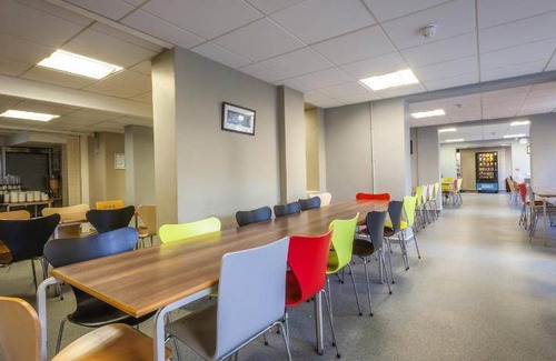 St. Pancras Apartment | 60 m² Serviced apartment ∙ 2 bedrooms ∙ 127 guests