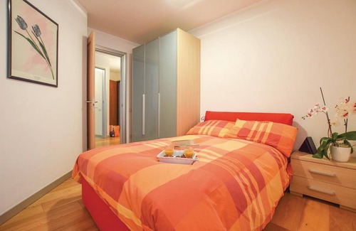 Chiavenna Apartment | 65 m² Apartment ∙ 2 bedrooms ∙ 5 guests